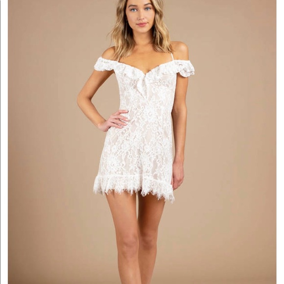 TOBI HARMONY LACE RUFFLE DRESS IN WHITE - Picture 4 of 4